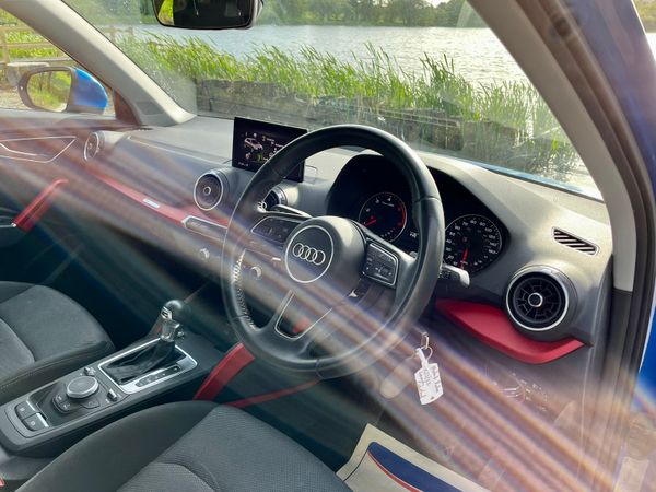 Showroom condition Audi q2 diesel automatic 256807558