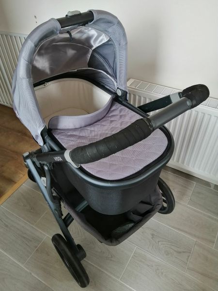 Uppababy Vista Buggie (can sell items separately)