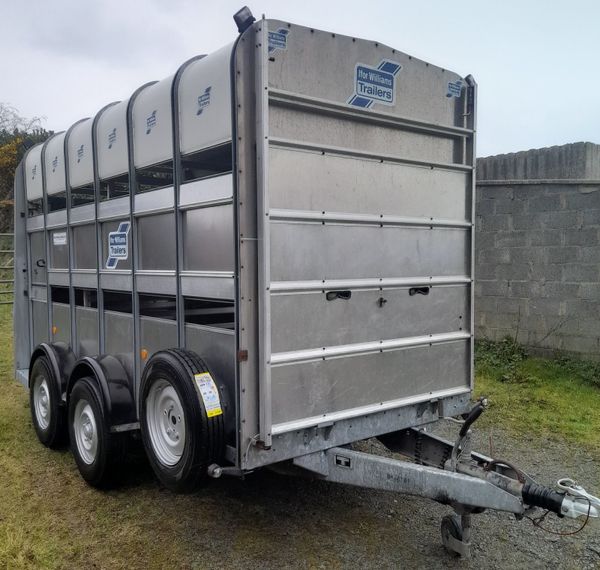 Ifor Williams 12 x 6,7 horse/cattle/sheep as new