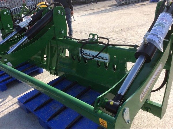 Cashels bale splitter Tams 3 qualifying. 250386276