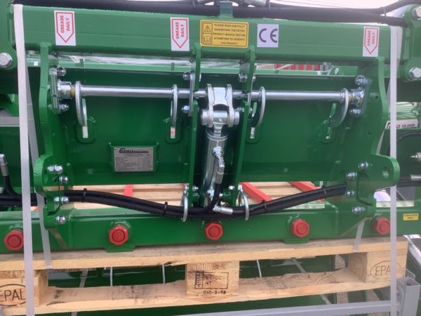 Cashels bale splitter Tams 3 qualifying. 250386279