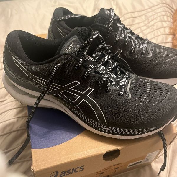 Asics for sale in Dublin for €70 on DoneDeal