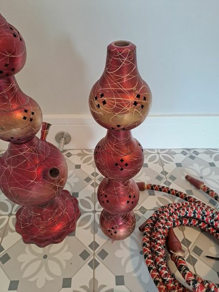 Ornamental hookah pipe