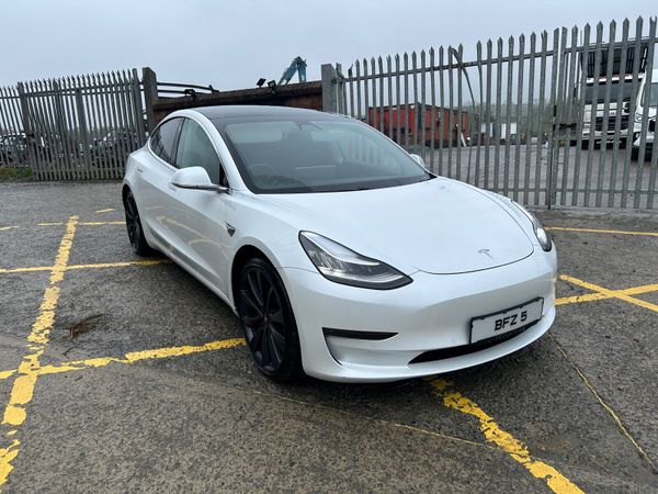 Tesla Model 3 2020 Performance White Electric EV
