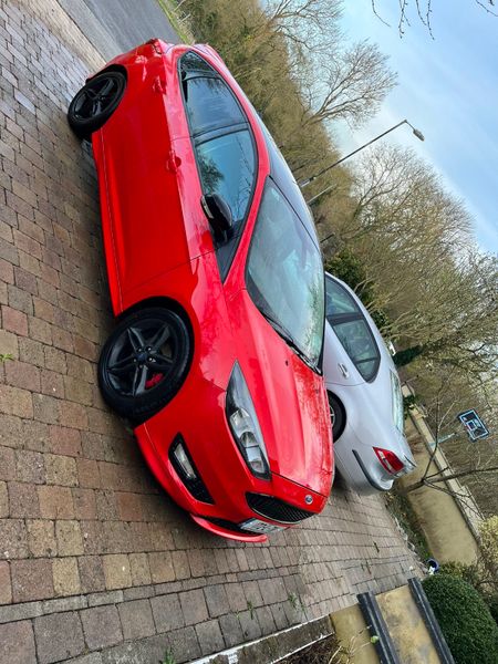 Ford Focus Red Sport Edition 2.0L TD