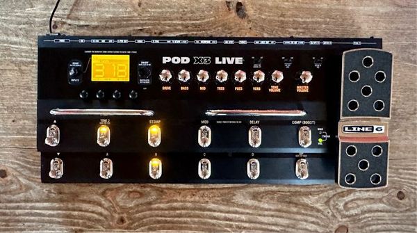 Pod X3 Live guitar, bass and vocals effects pedal.