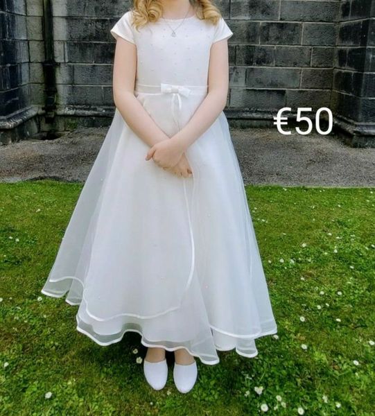 Communion dress and accessories
