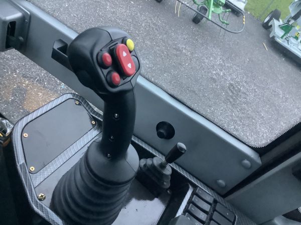 New DGM 920 Pro four wheel loader 253511195
