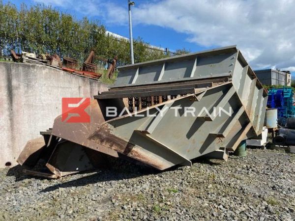 Bruce Feeder & Hopper Bin 253901967