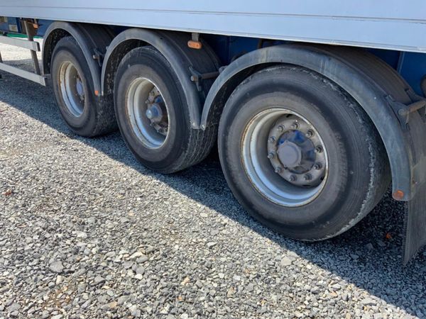 Trailer Trailer 45ft GRP DRY BOX Trailer. ....765d 264016305