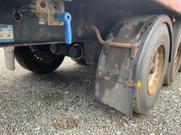Trailer Trailer 2016 SDC TRI Axle Flat ........682 265811171