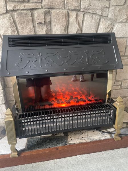 Electric Dimplex Stove for sale in Co. Dublin for €150 on DoneDeal