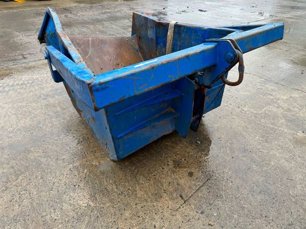 BOAT SKIP ......DAMAGED ...... 92 H 268523082