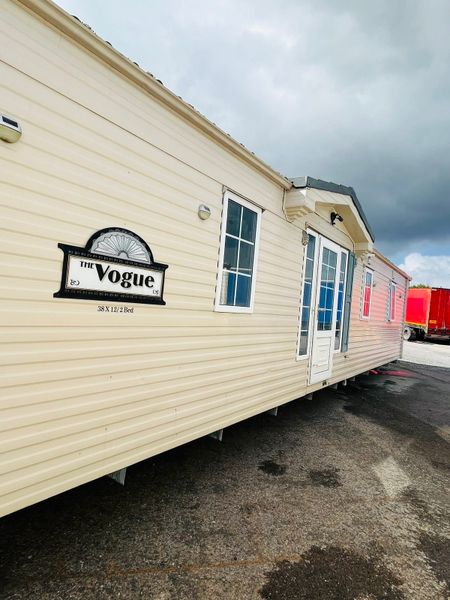 Willerby Vogue 38-12.6 2 bed Full winter pack