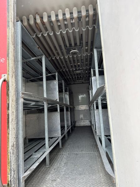 18ft insulated freezer 3 pha with shelving contain