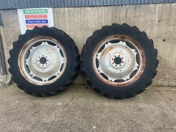 MF Wheels c/w 13.6 x 38 Tyres