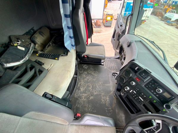 Renault C C430 Sleeper CAB Insulated Body........ 260856252