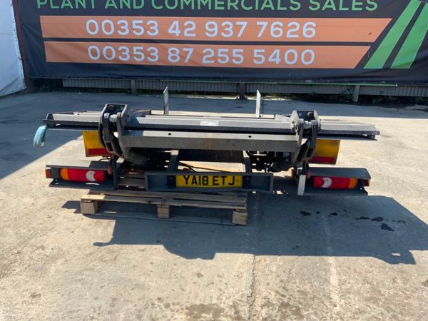 2018. DHOLLANDIA TUCK AWAY TAIL LIFT.. 260870733