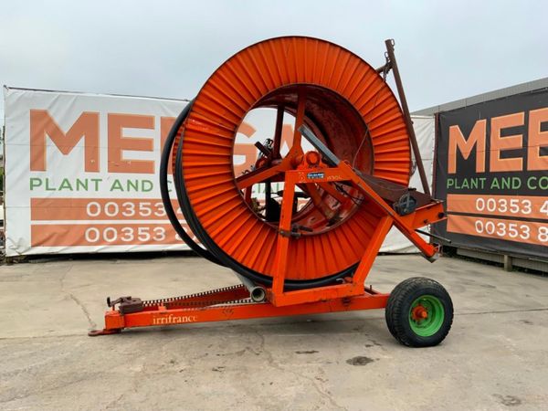 SINGLE AXLE TRAILED IRRIGATION HOSE REEL. 260981094