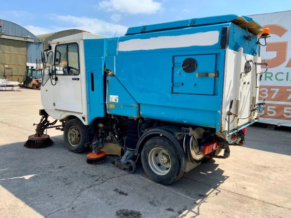 2008 SCARAB MINOR CITY ROAD SWEEPER......834 261003525