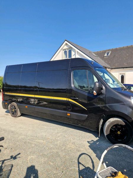 modified renault master