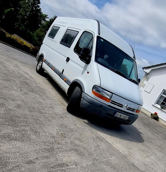modified renault master