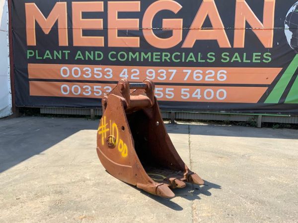 24" GEITH DIGGING BUCKET....80mm PINS.....#10OD 261816528