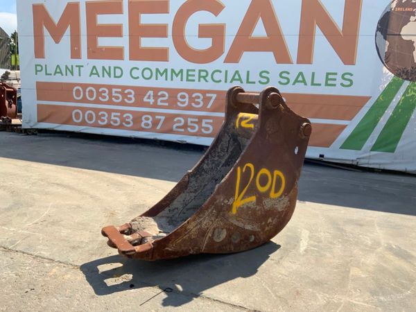 24" DIGGING BUCKET.....20 TON ....80mm.......#120D 261817031