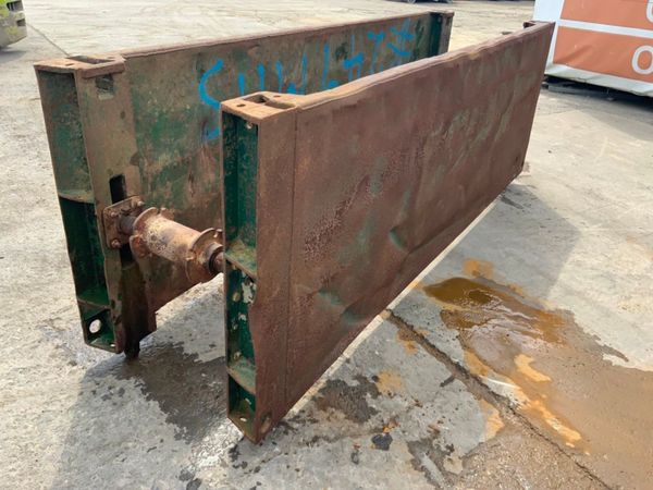 TRENCH BOX / RISER ASSEMBLY....252/241.... 261939870