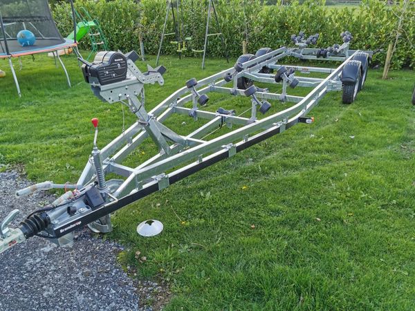 Boat trailers 262070834