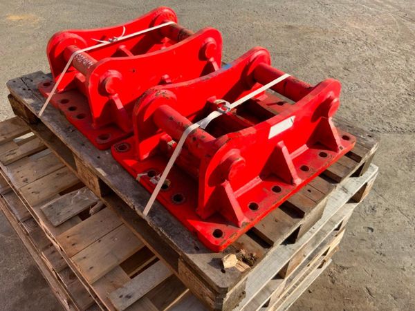 MILLER HAMMER CRADLE...65mm PINS....3144. 274151533