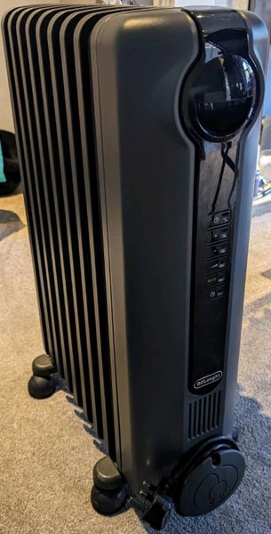 DeLonghi Radia-S 2.0Kw Oil Filled Radiator for sale in Co. Cork for €100 on  DoneDeal