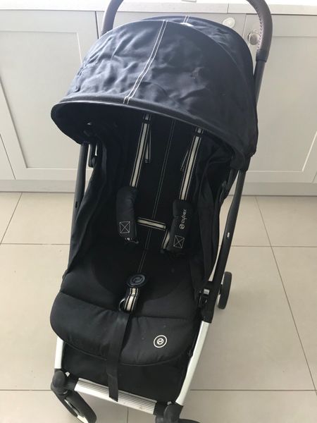 Cybex hotsell travel buggy