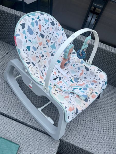 Baby sling outlet rocker