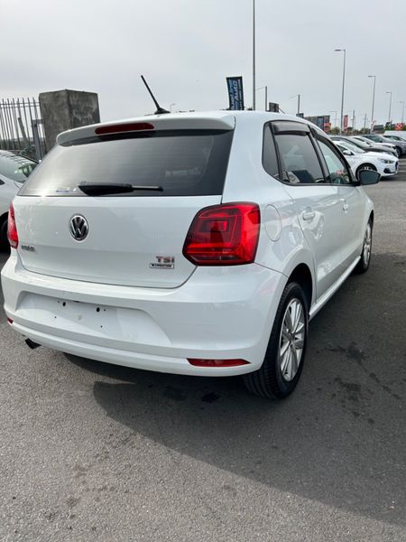 VW POLO Auto 276624795