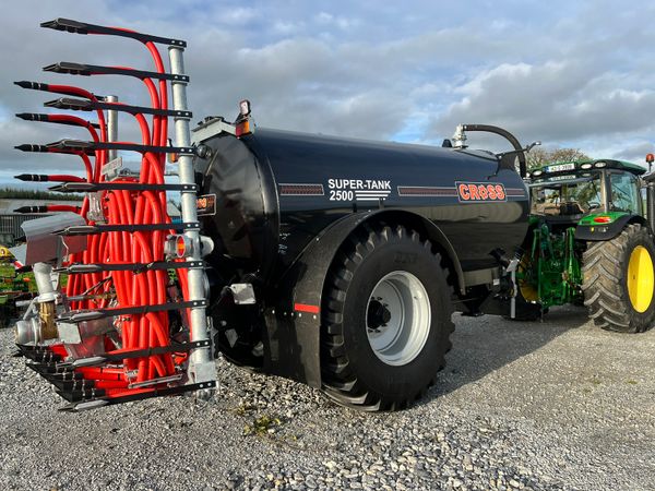 Cross 2500 Gallon tanker with 7.5 mastek shoe 276839361