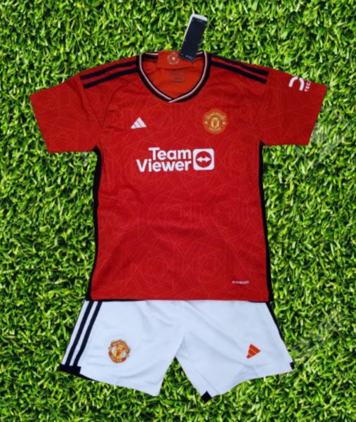 Manchester United Kids Home Kit for sale in Co. Dublin for €40 on DoneDeal