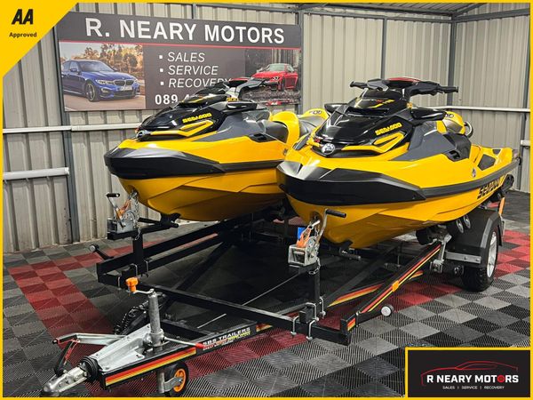 2 2023 SEADOO RXT-X RS 300HP SUPERCHARGED
