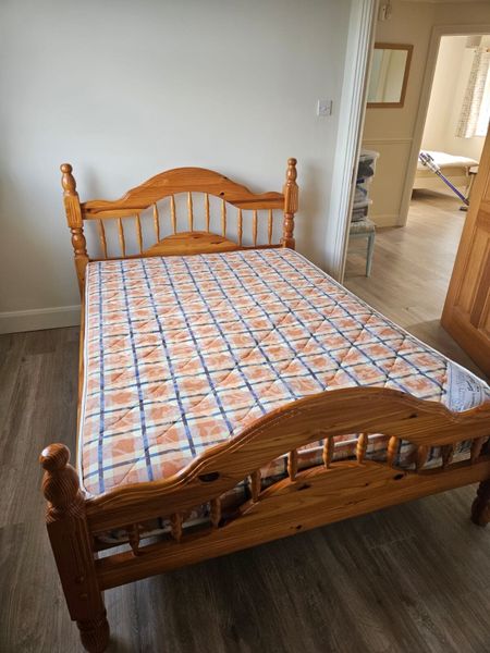 Pine double bed with outlet mattress