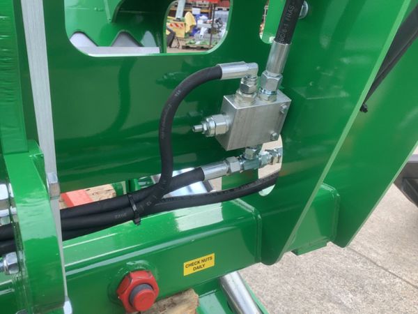 Cashels bale splitter Tams 3 qualifying. 277301478