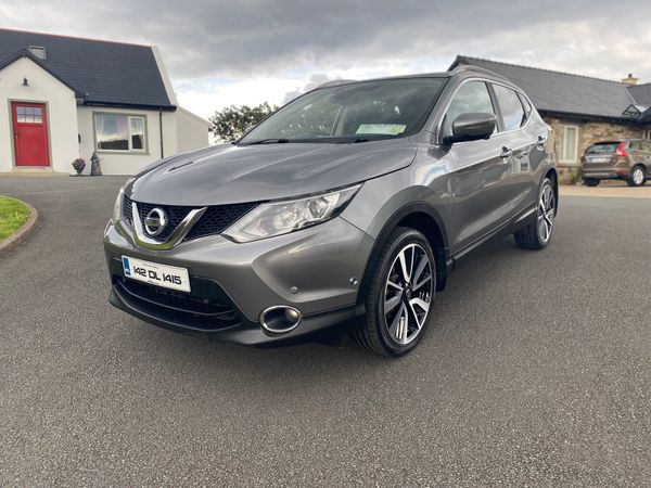 Nissan Qashqai 1.5dci Tekna with Pan roof 277452758