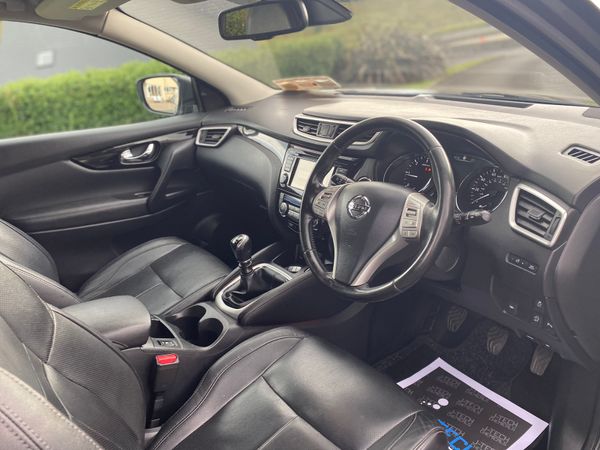 Nissan Qashqai 1.5dci Tekna with Pan roof 277452765