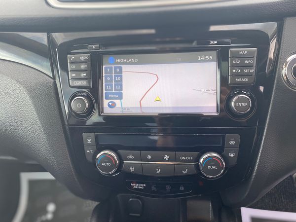 Nissan Qashqai 1.5dci Tekna with Pan roof 277452768