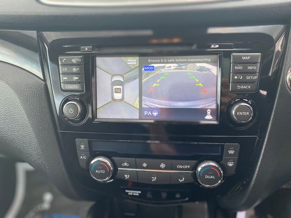 Nissan Qashqai 1.5dci Tekna with Pan roof 277452769