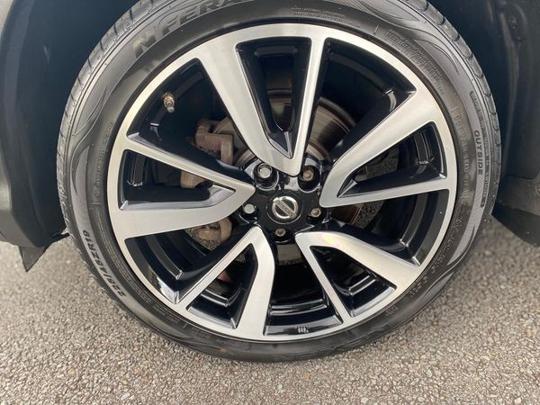 Nissan Qashqai 1.5dci Tekna with Pan roof 277452762