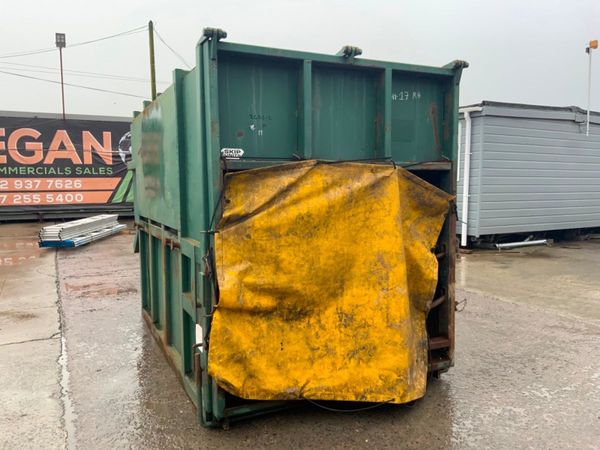 ENCLOSED CHAIN LIFT COMPACTOR SKIP.........17. 277593452