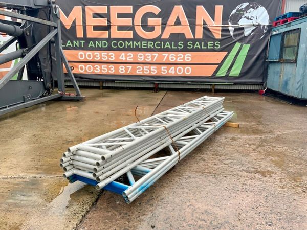LIGHTWEIGHT ALUMINIUM GIRDER TRUSSES. 277649415