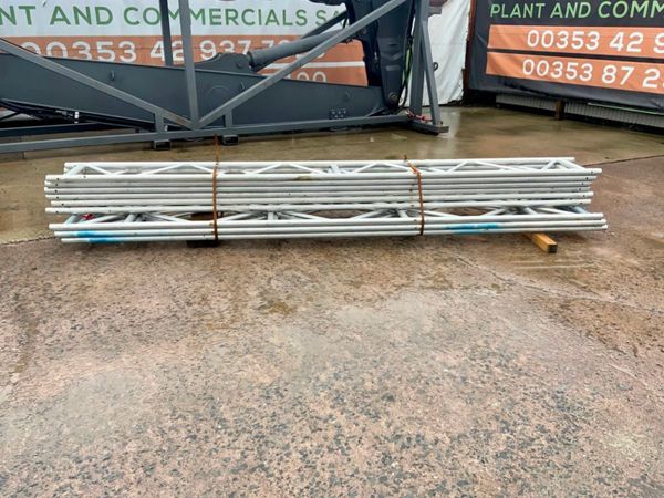LIGHTWEIGHT ALUMINIUM GIRDER TRUSSES. 277649417