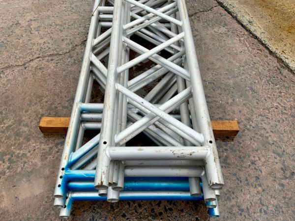LIGHTWEIGHT ALUMINIUM GIRDER TRUSSES. 277649419