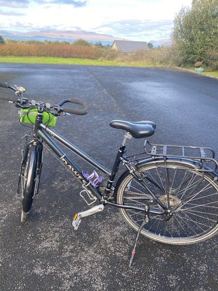 Women's touring cheap bike for sale